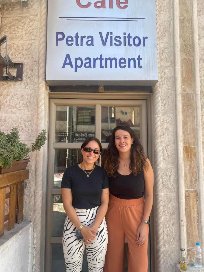 Petra Visitors Apartments Wadi Musa Esterno foto