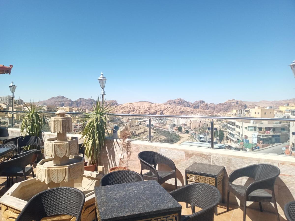 Petra Visitors Apartments Wadi Musa Esterno foto